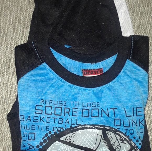 Short sets - Picture 8 of 8